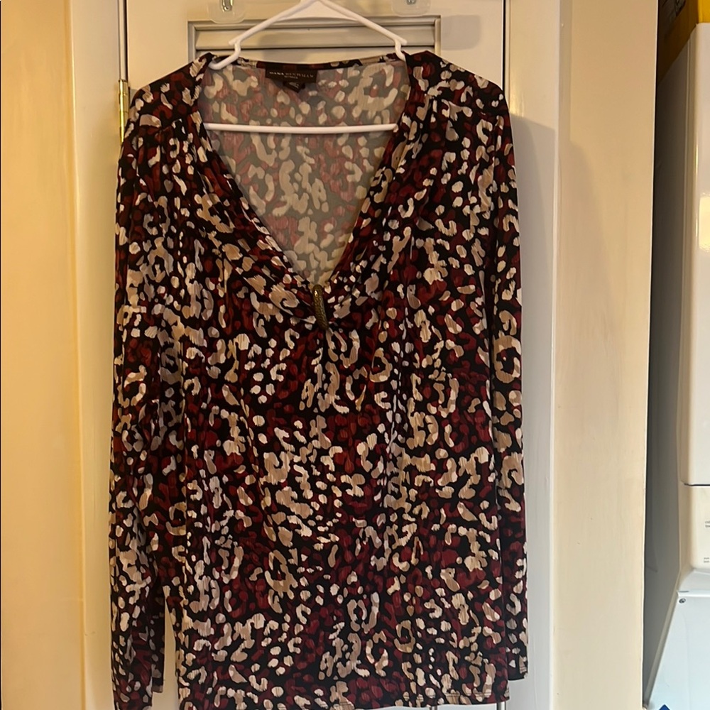 Dana Buchman  V-Neck Women's Top
